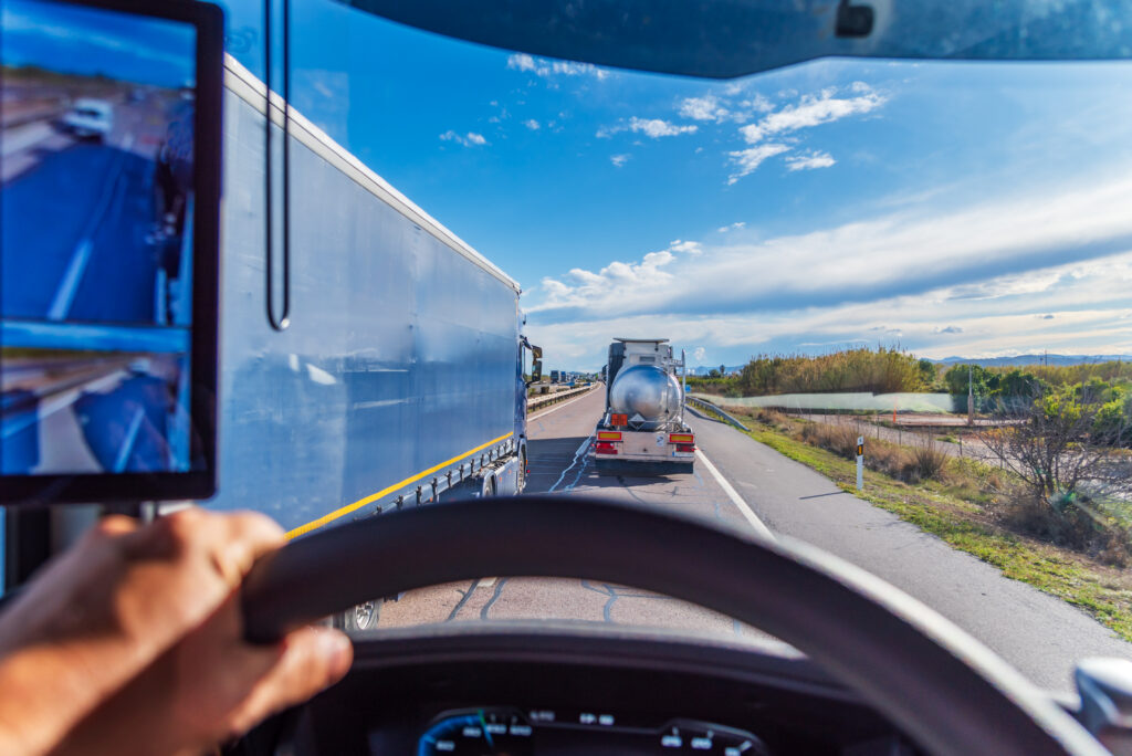 Truck drivers spend long hours on the road transporting goods across New York and between states. Federal hours-of-service rules limit how long many commercial truck drivers can stay behind the wheel before they must take time off. These rules exist to reduce driver fatigue and help keep large commercial vehicles off the road when their drivers are too tired to operate them safely.