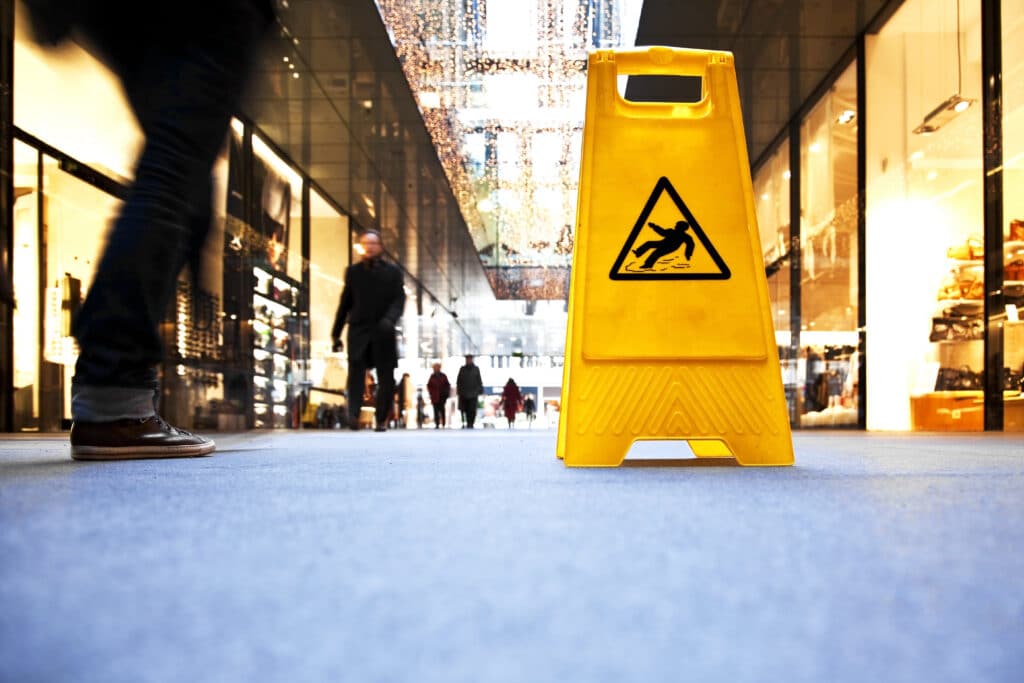 New York City parks give people a place to walk, exercise, relax, and enjoy the outdoors. But a damaged walkway, broken step, or slippery surface can turn a visit to the park into a painful accident. These hazards can cause serious injuries, including broken bones, head injuries, and back problems. If you fall and get hurt in a city park, you may wonder who is responsible. The answer could be the City of New York, a company hired to maintain the park, or another party. It depends on what caused the fall, who was responsible for the area, and whether that party failed to address a dangerous condition. Understanding these factors can help you determine whether you have grounds for a slip and fall claim.